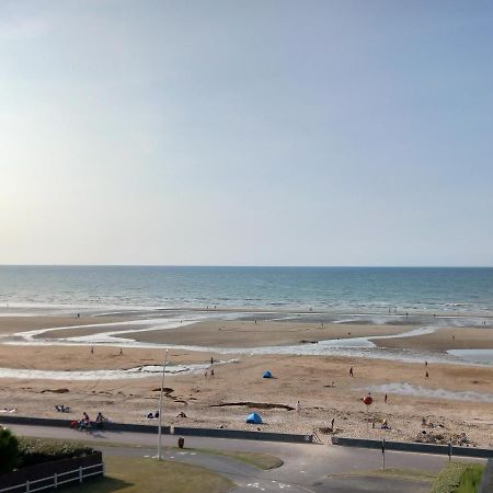 Appartement Liza 2 Pieces Vue Mer A Cabourg Exteriör bild