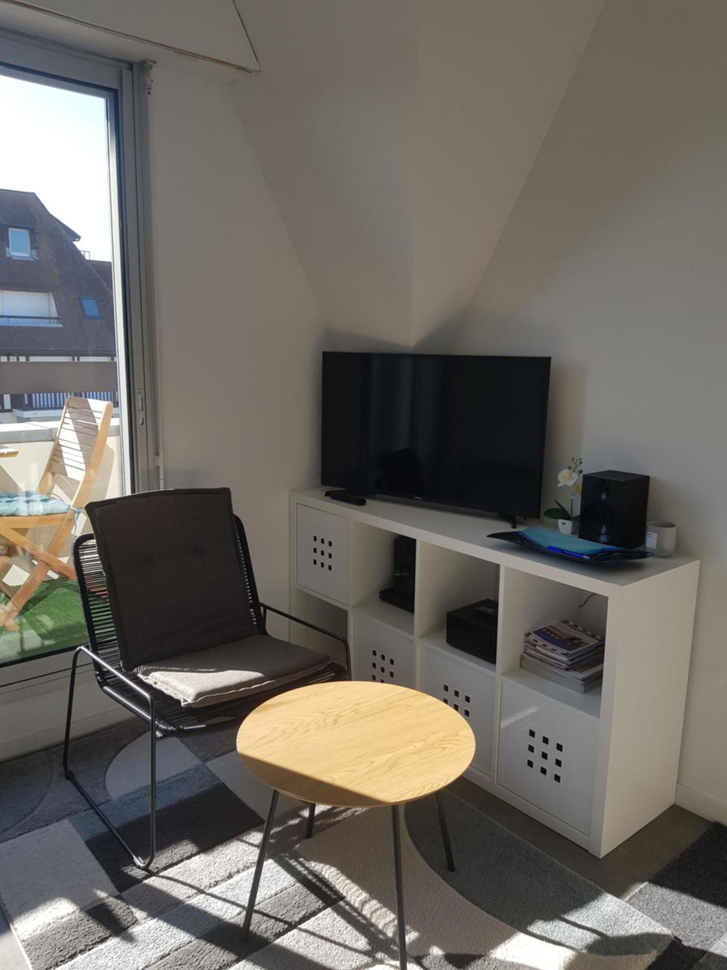 Appartement Liza 2 Pieces Vue Mer A Cabourg Exteriör bild